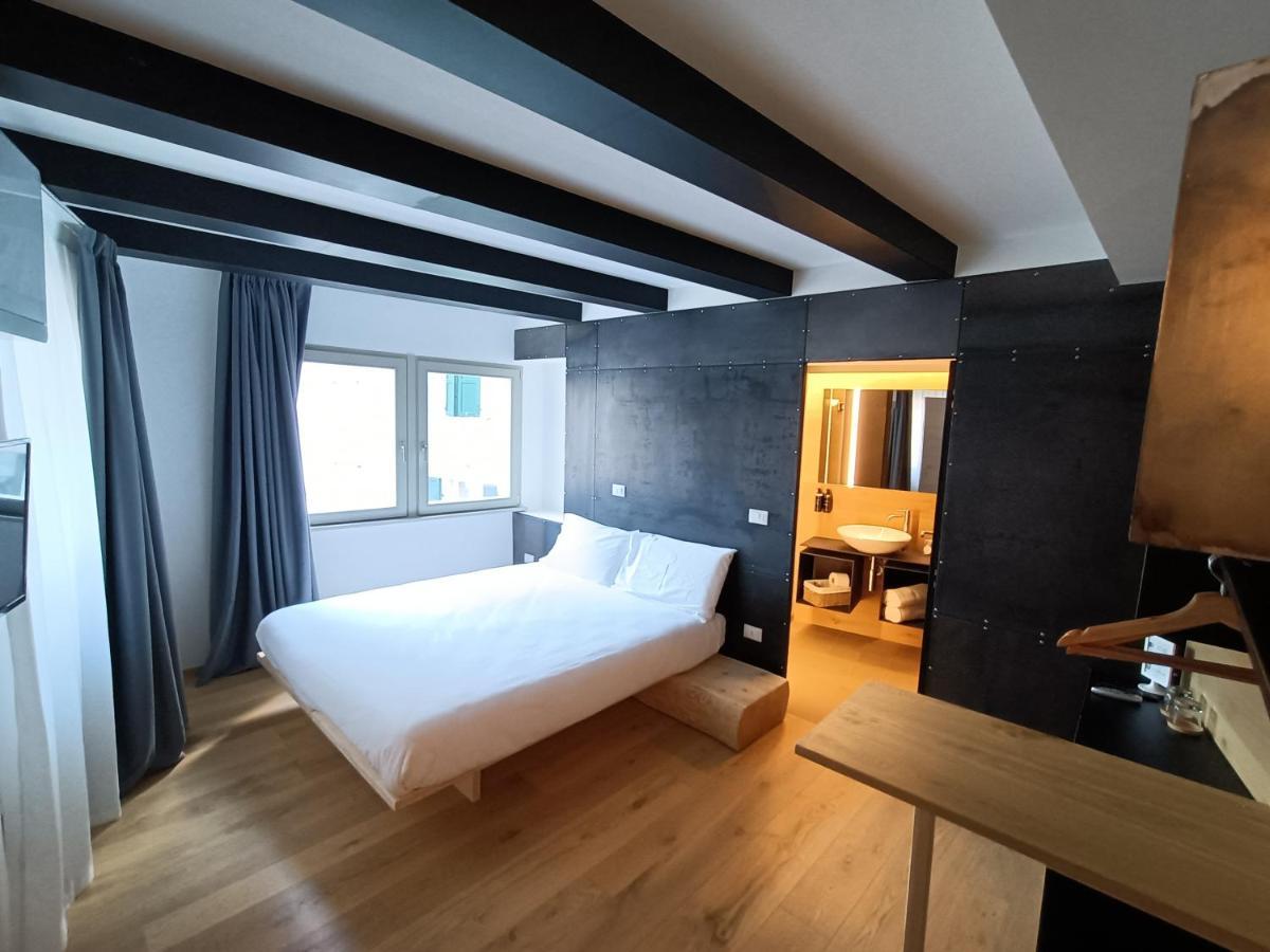 Le Meridiane City Rooms In Trento Exteriér fotografie