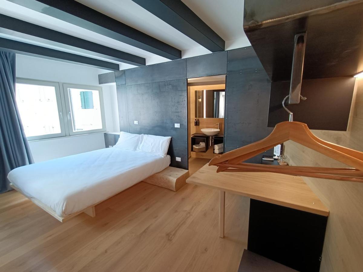 Le Meridiane City Rooms In Trento Exteriér fotografie